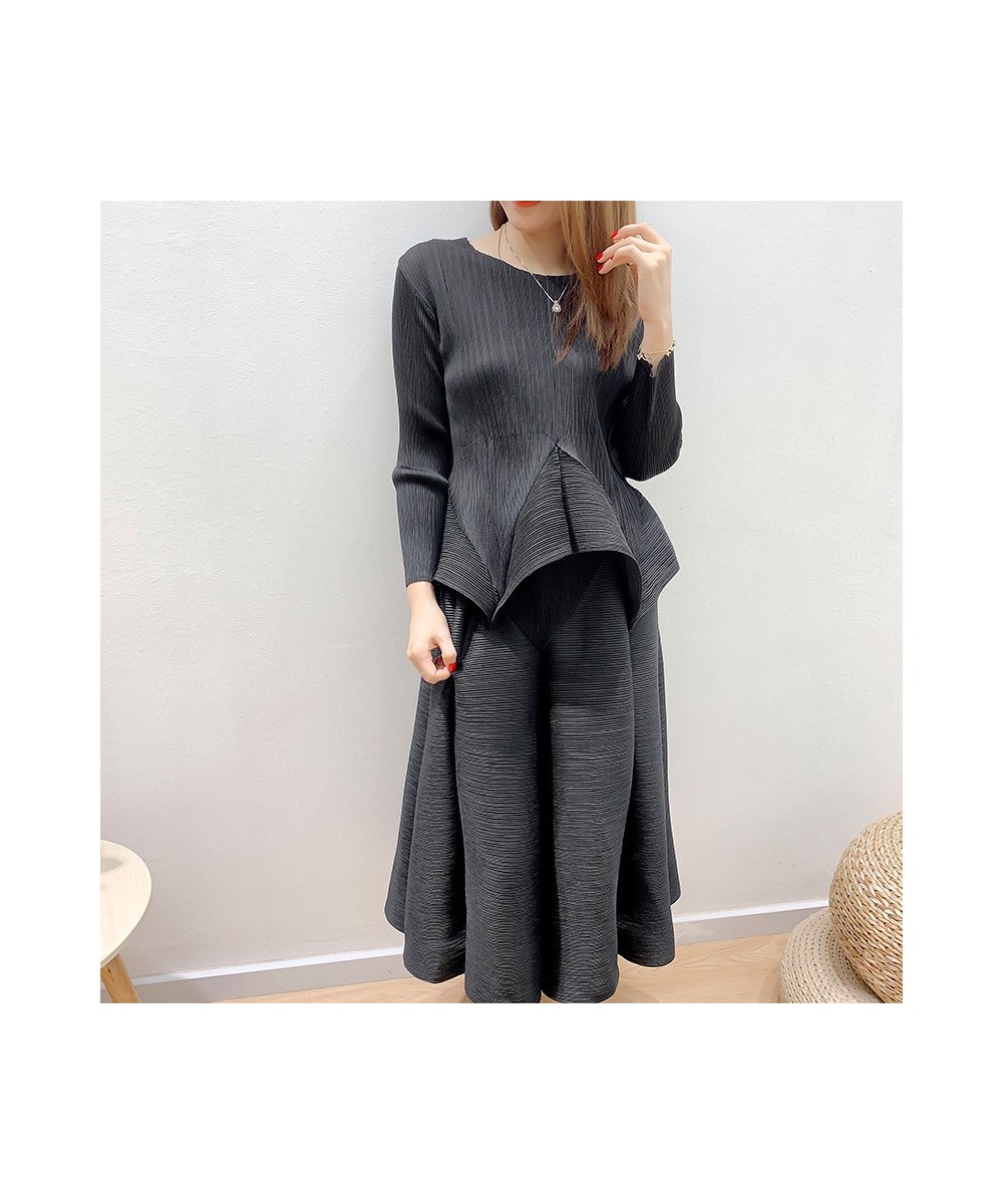 Green Beige Suit Round-neck Pleated Loose Casual Pullover Long-sleeved Top+ankle-length Skirt Female Fashion Tide 2A1446 $94....