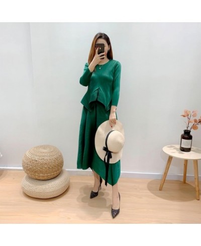 Green Beige Suit Round-neck Pleated Loose Casual Pullover Long-sleeved Top+ankle-length Skirt Female Fashion Tide 2A1446 $94....