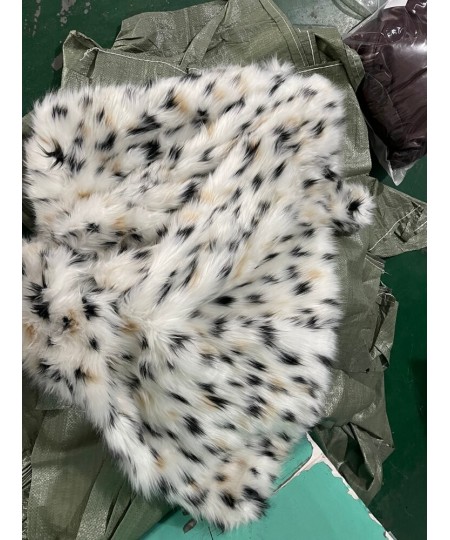 RR1474 Faux Fur Short Coats Womens Eco Fur Lynx With a Hood Winter Jackets Woman Length 70cm Fur Coat Female White Fur Coats ...